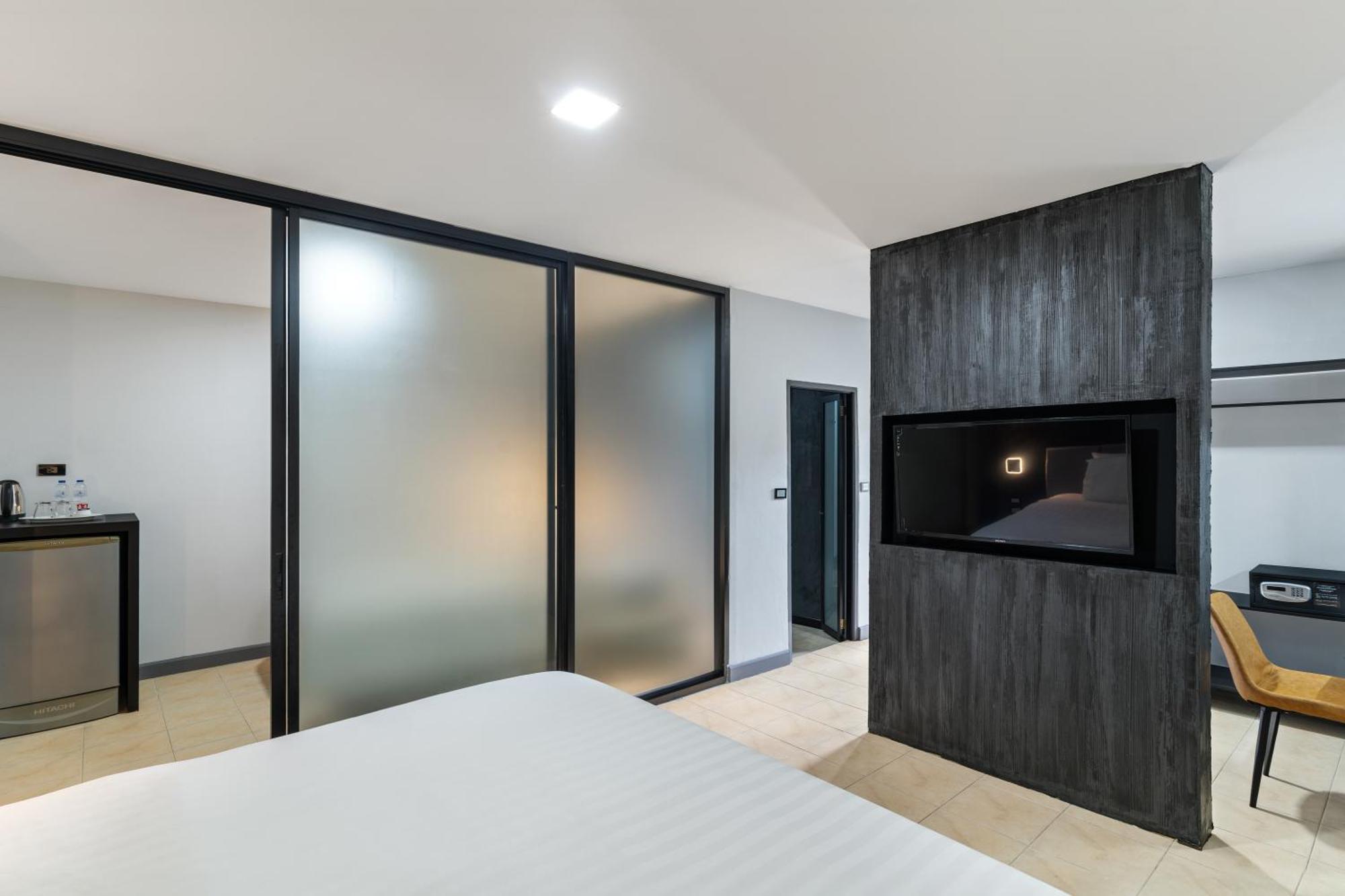 Tuana Hotels The Phulin Resort Karon Luaran gambar